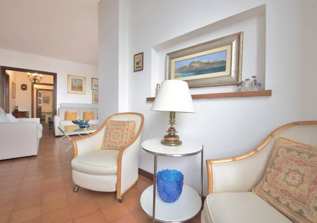 Caprera Flexyrent No Air Conditioning - Seafront Санта-Маргерита-Лигуре Экстерьер фото